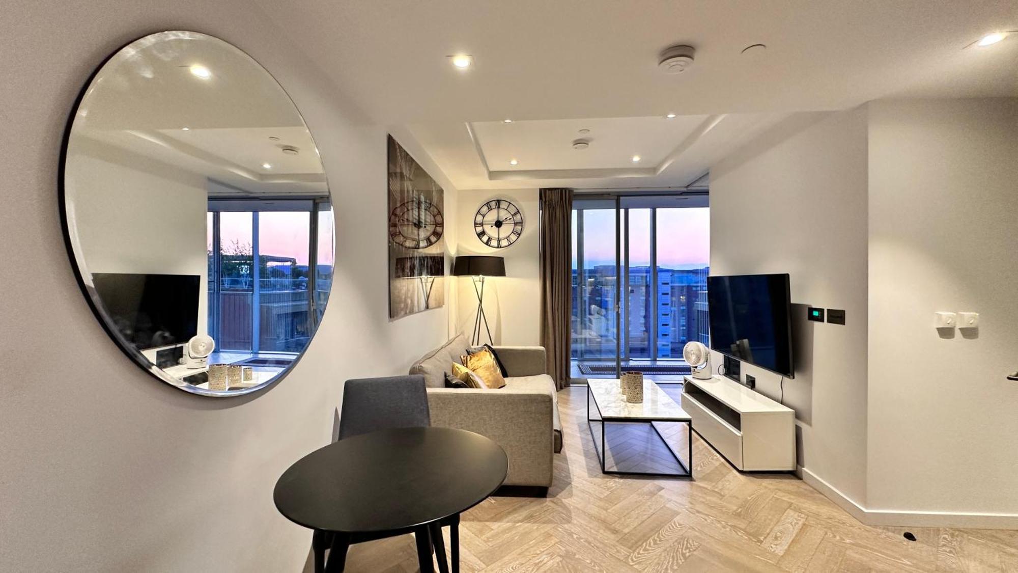 Battersea Power Station - Winter Garden Balcony & 1Gb Wifi - Luxurylondonstays Exteriör bild